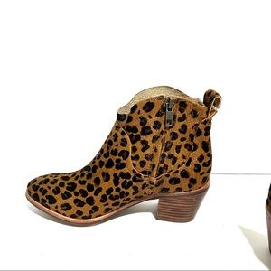 NWT Ugg Australia Kingsburg Leopard Genuine Calf Hair Ankle Boots Sz 6, Euro 37